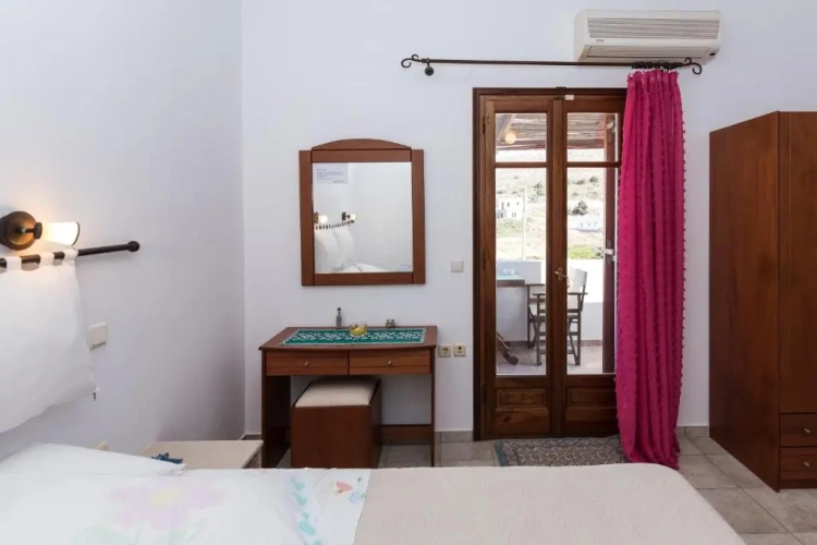 Standard Double room with balcony and with mountain view