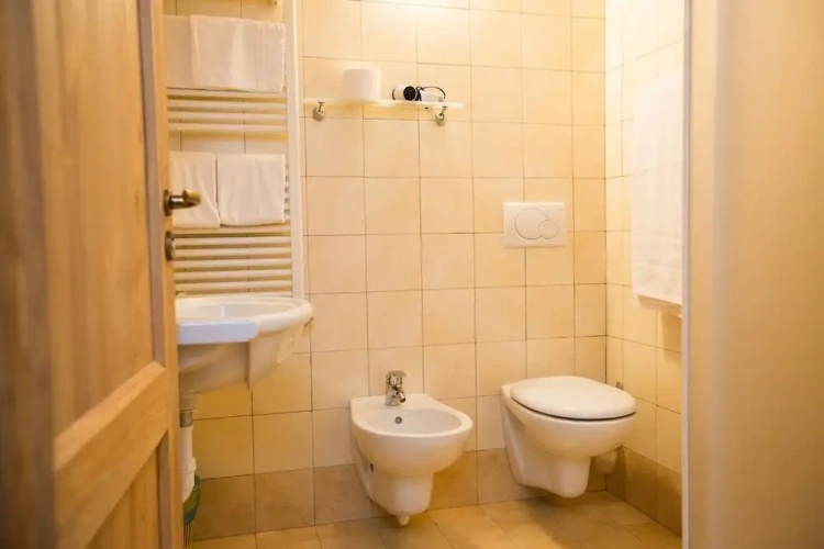 Classic Quadruple room