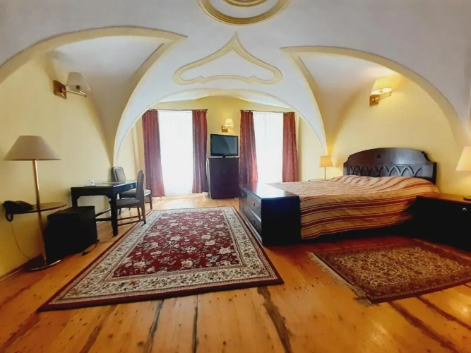 Double Suite