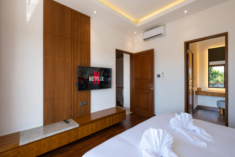 Taman Seminyak Suites