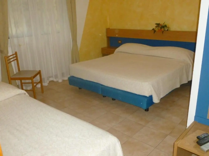 Standard Triple room with mountain view