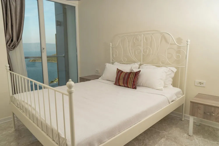 Adabuku Villas
