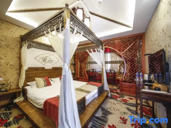 Standard Double room with river view