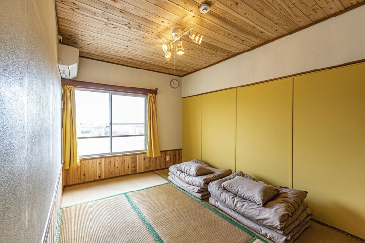 47Hostel, Hostel