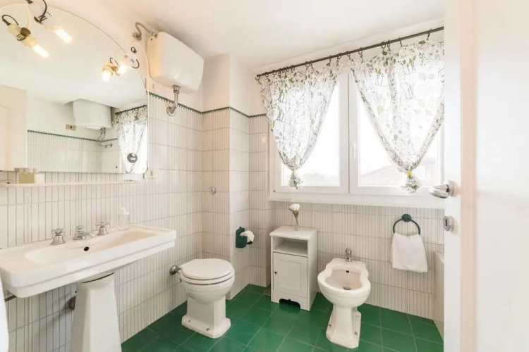 Colorful and Modern 2bed Flat Beside Piazza Popolo