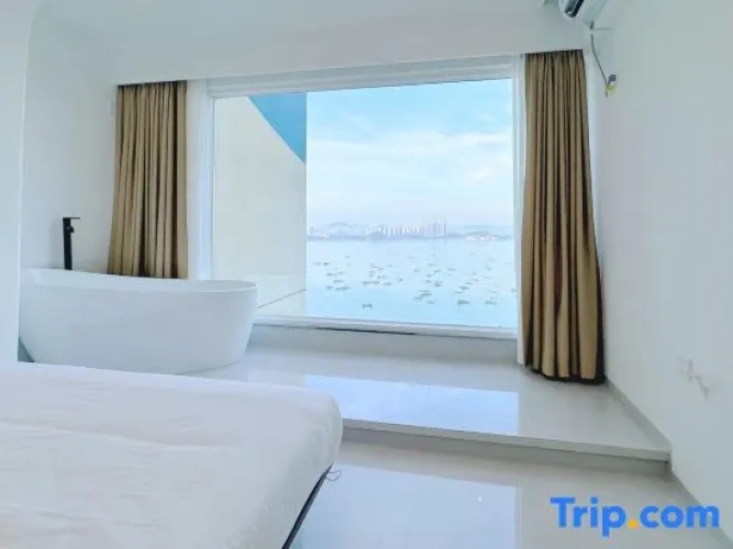 2 Bedrooms Standard room with sea view