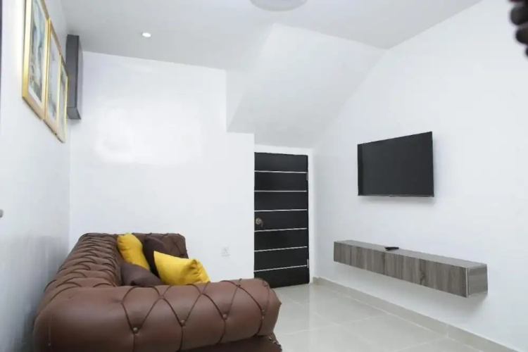 YP George Hotel and Suites Lekki