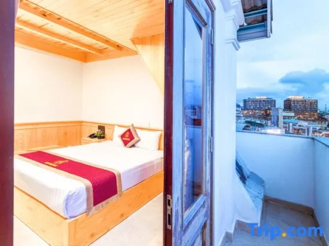 Deluxe Double room with balcony
