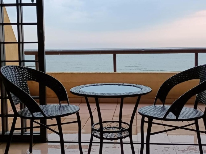 Deluxe Double room with balcony and with sea view