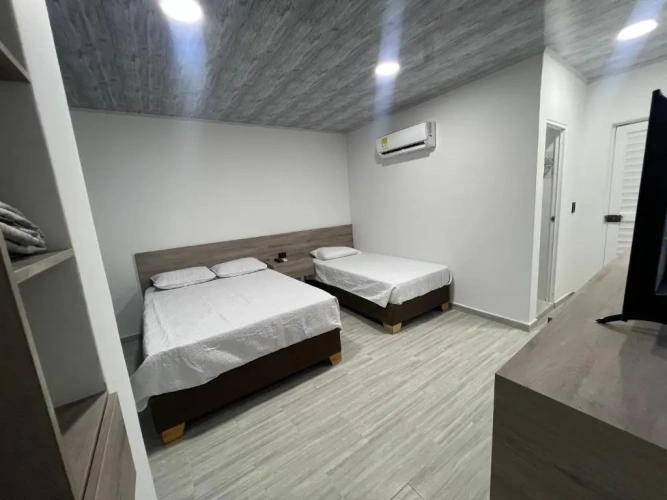 Standard Triple room