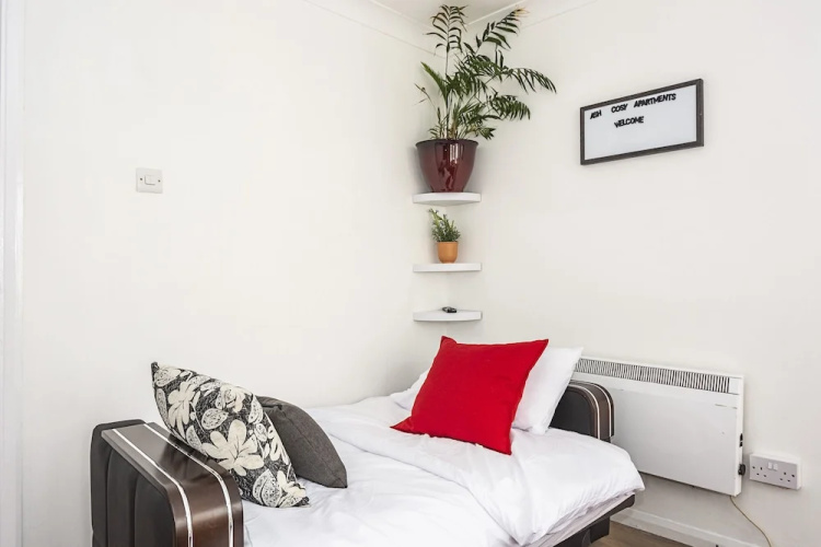 ASH Cosy Apartments 2 - Codling Close