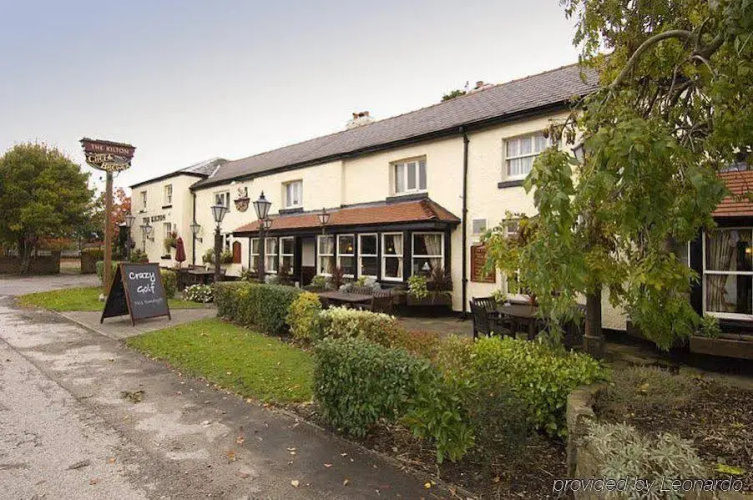 Premier Inn Knutsford (mere)