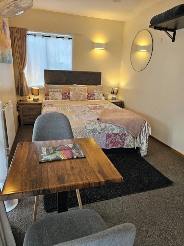Economy Studio