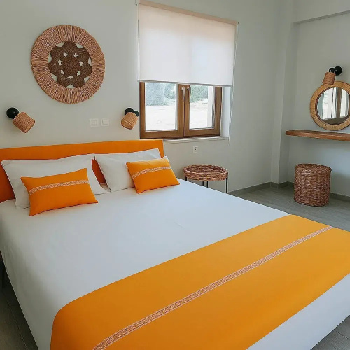 Milolithos Sunkissed Getaway Seaside Pool Escape