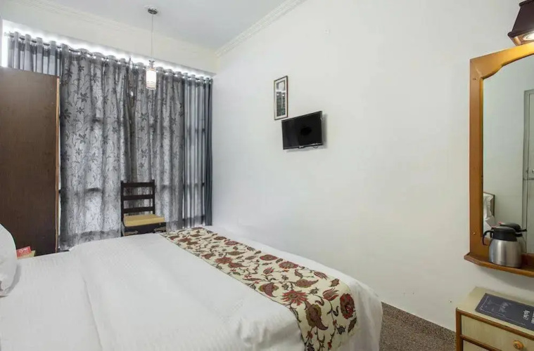 OYO Rooms Raja Park