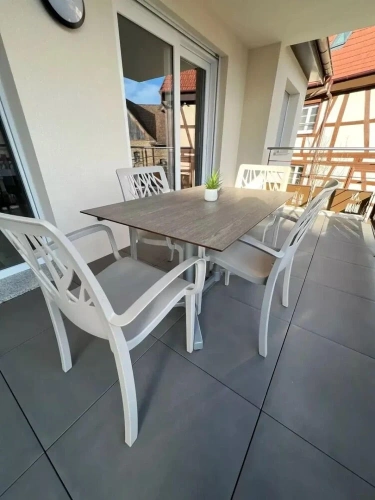 Deluxe Apartment