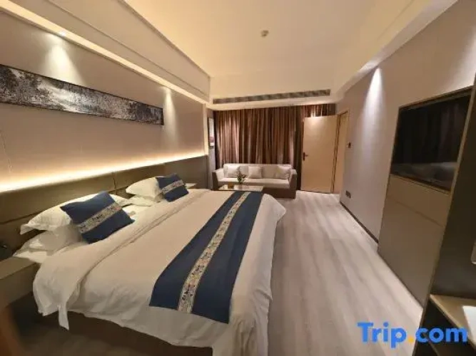 Deluxe Double Suite