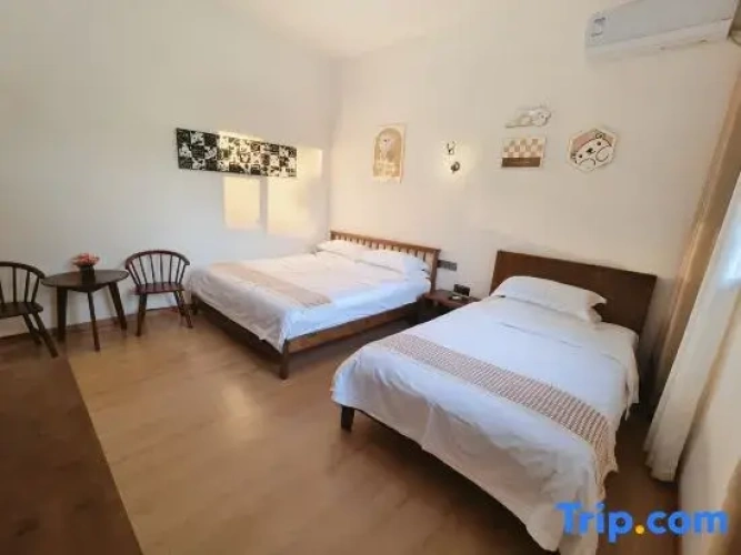 Standard Twin Family room