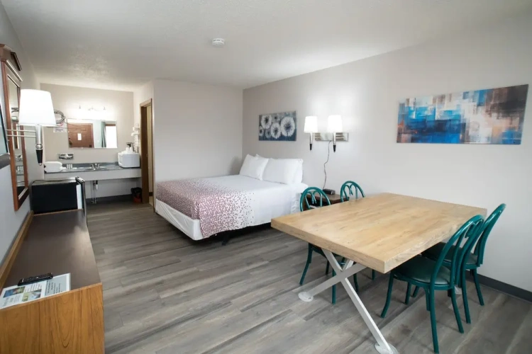 Deluxe Single room