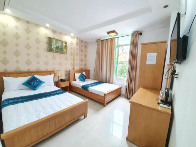 Standard Family room with view