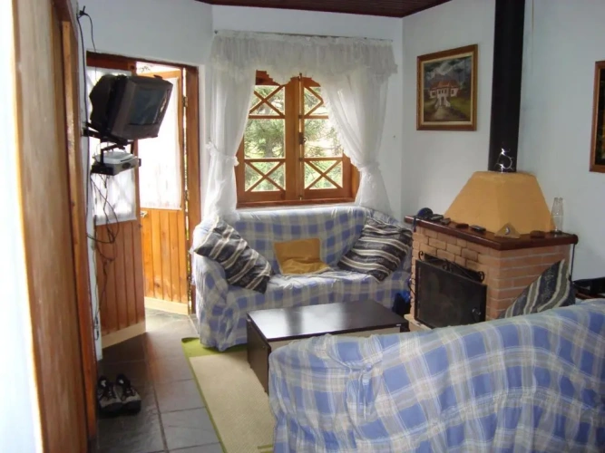 2 Bedrooms Chalet