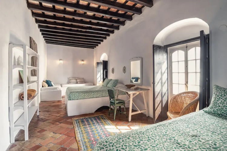 Eole Luxury Rooms and Apartments