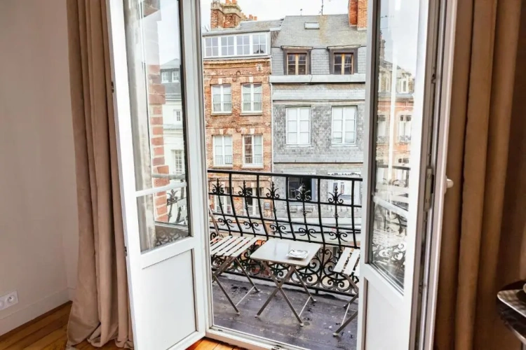 Deluxe Double room with balcony