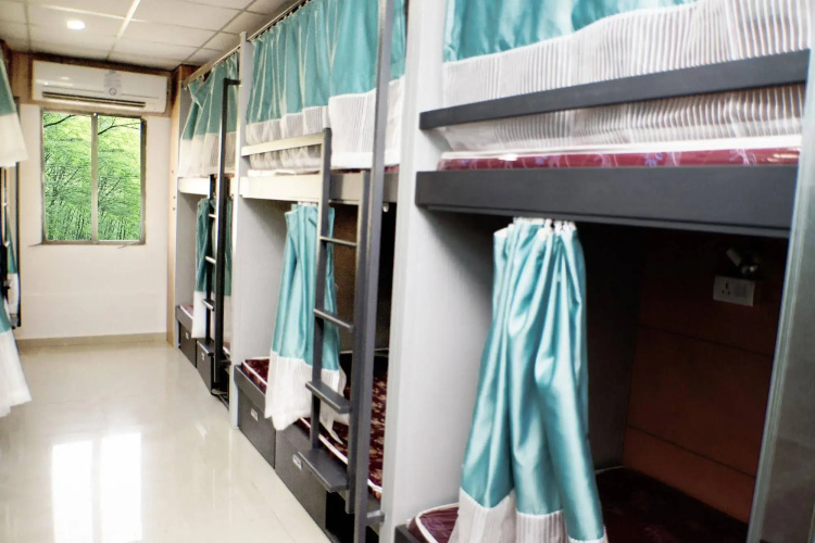 Arma Hostel Mumbai