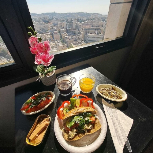 Standard Double room with city view