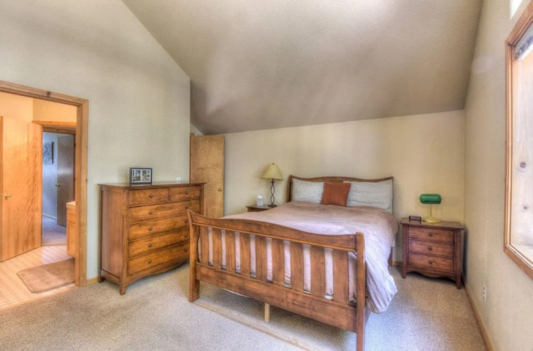 Shady Maple Retreat