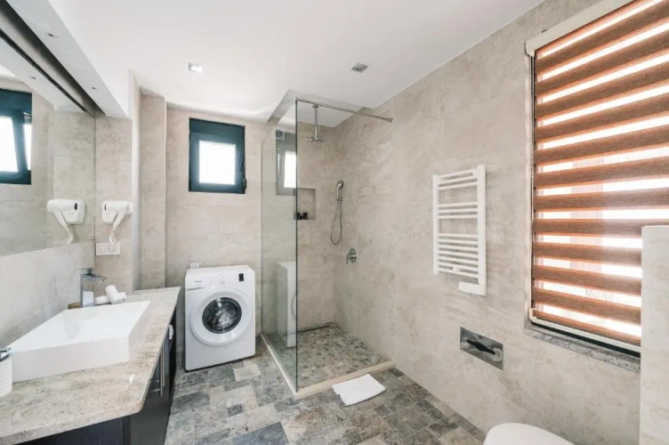 Deluxe Suite with sea view