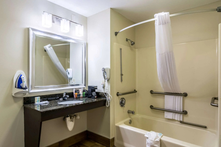 Quality Inn University Area