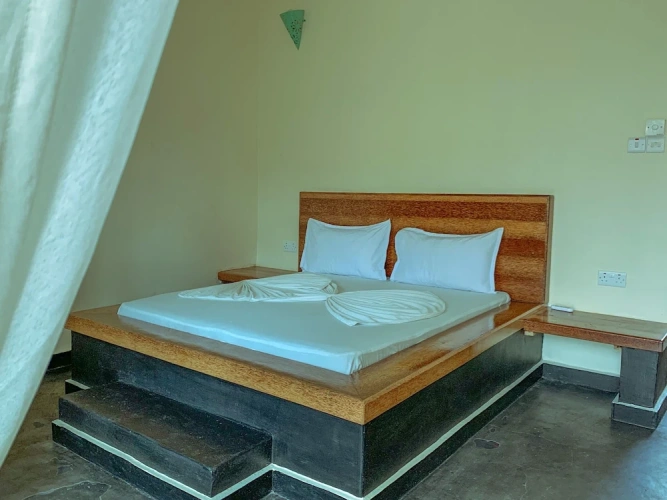 Premium Double room with partial ocean view