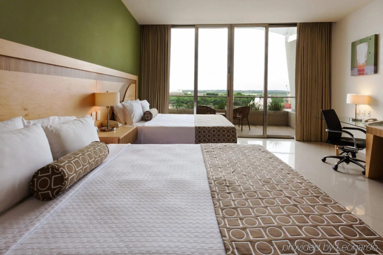 Crowne Plaza Tuxpan