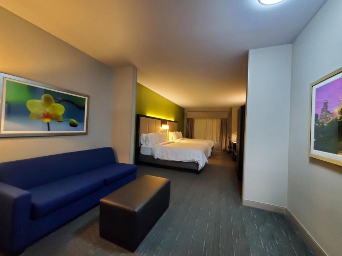 Double Suite