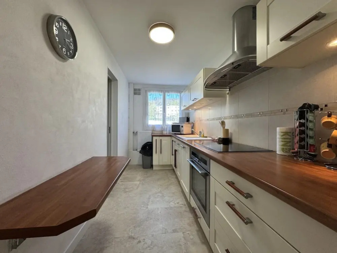 Urban Base in Le Mans - Comfort & Services