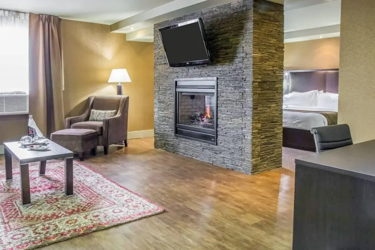 Double Suite