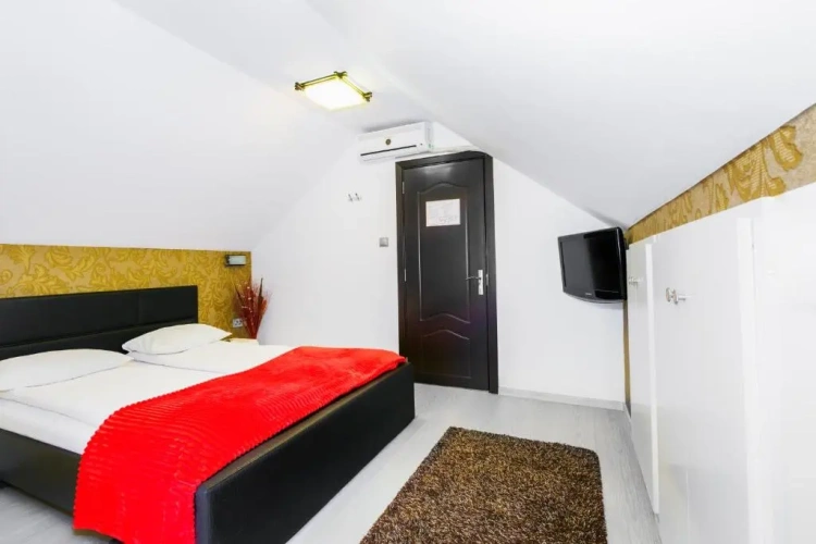 Economy Double room with view