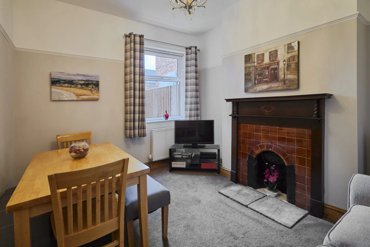 Host Stay Cromwell House