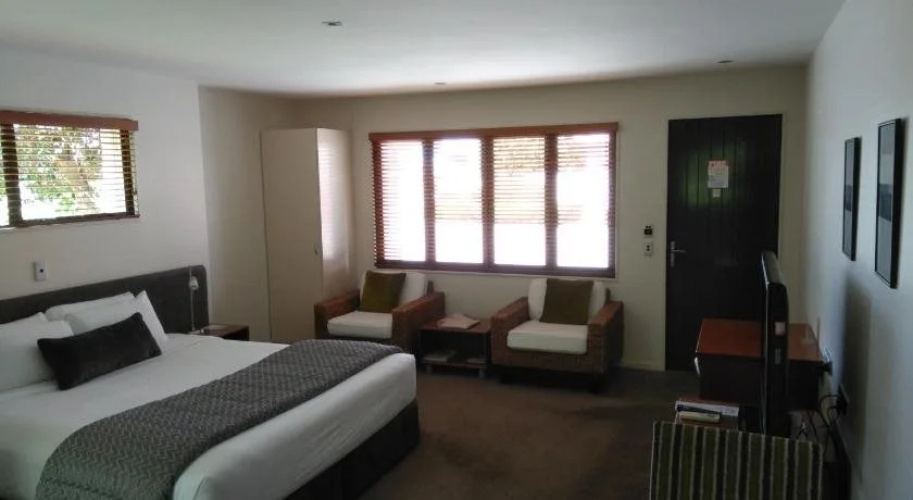 Harvest Lodge