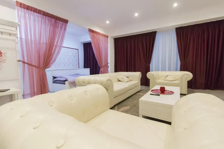 Jolie Apartments 2