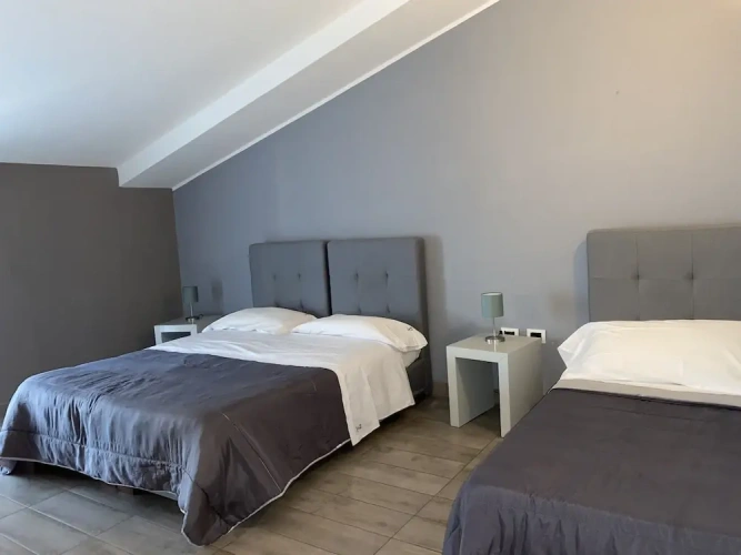Standard Triple room with balcony