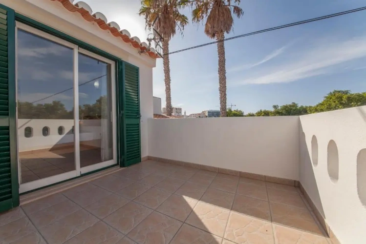 1 Bedroom Double Apartment