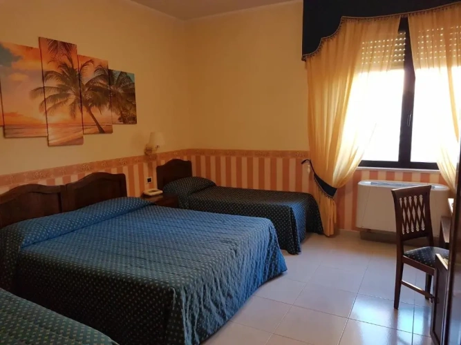 Classic Quadruple room