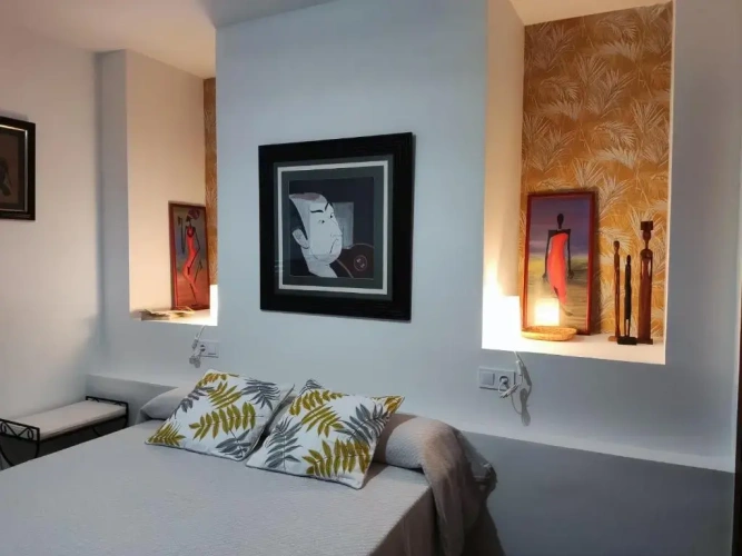 3 Bedrooms Apartment