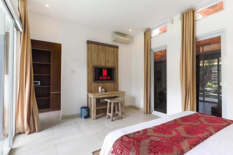 3 Bedrooms Villa