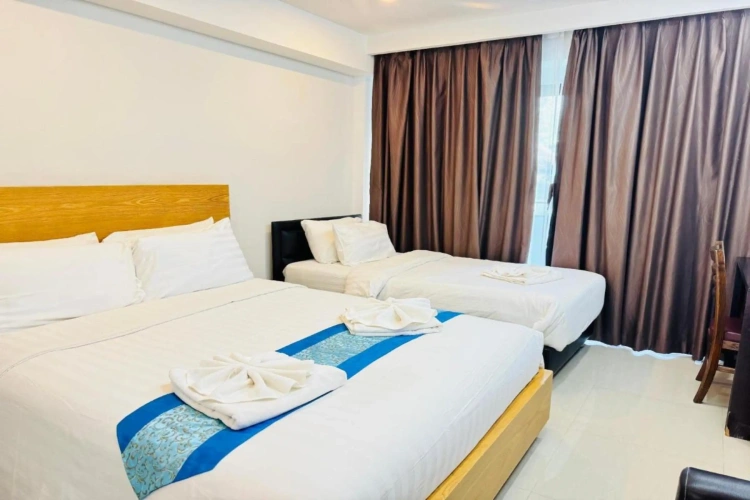 Deluxe Triple room