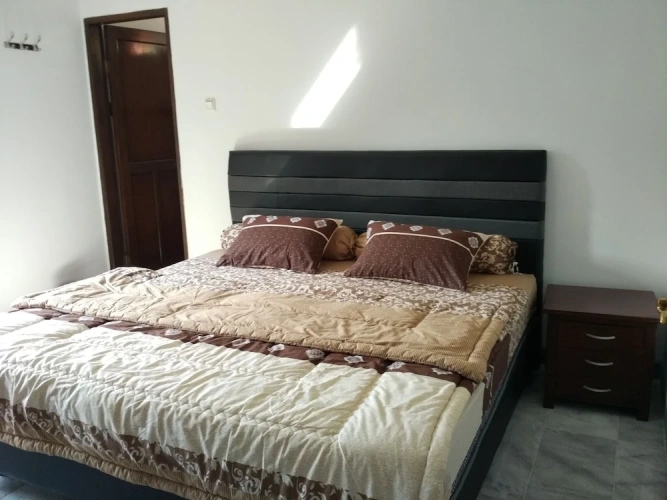 4 Bedrooms Villa