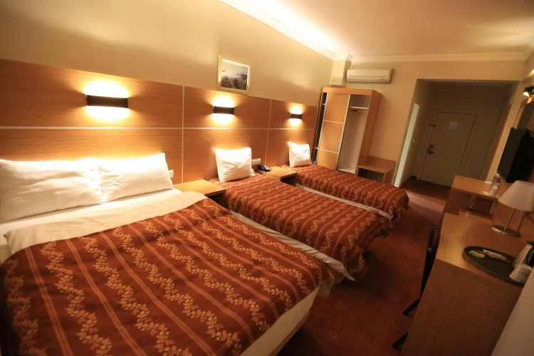 Cali Hotel