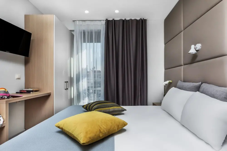 Nymphes Deluxe Accommodation
